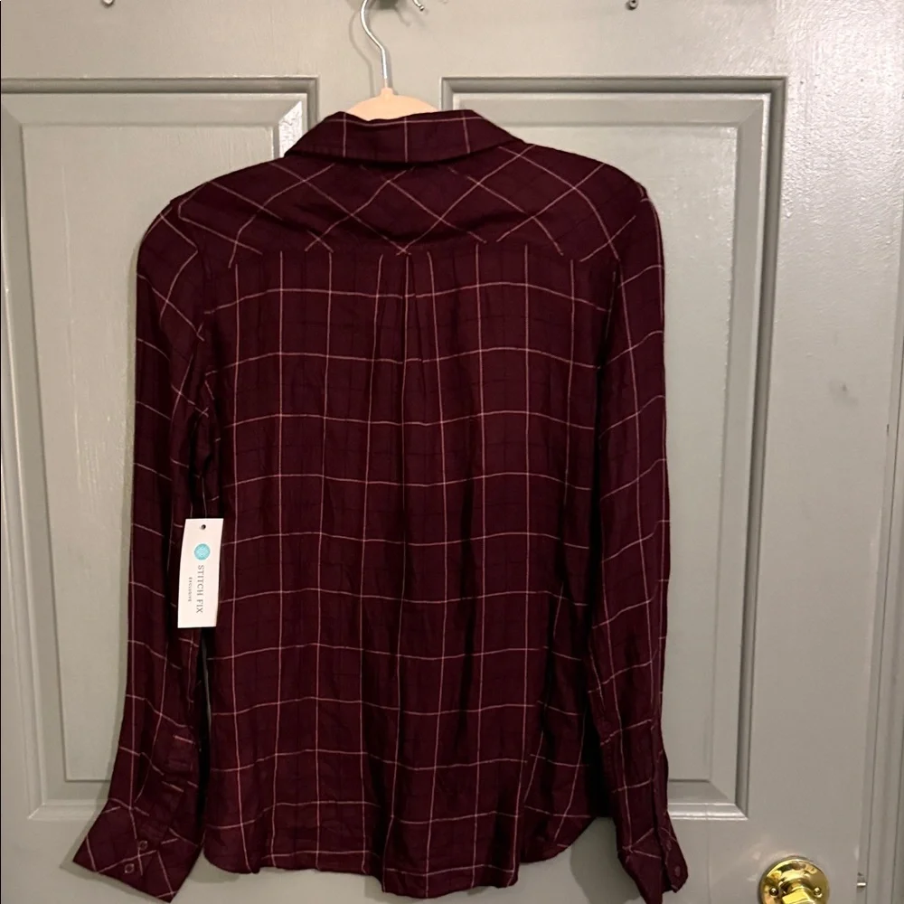 Chic Burgundy Plaid Button Down Shirt - Picture 4 of 4